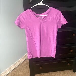 Woman’s short sleeve tee